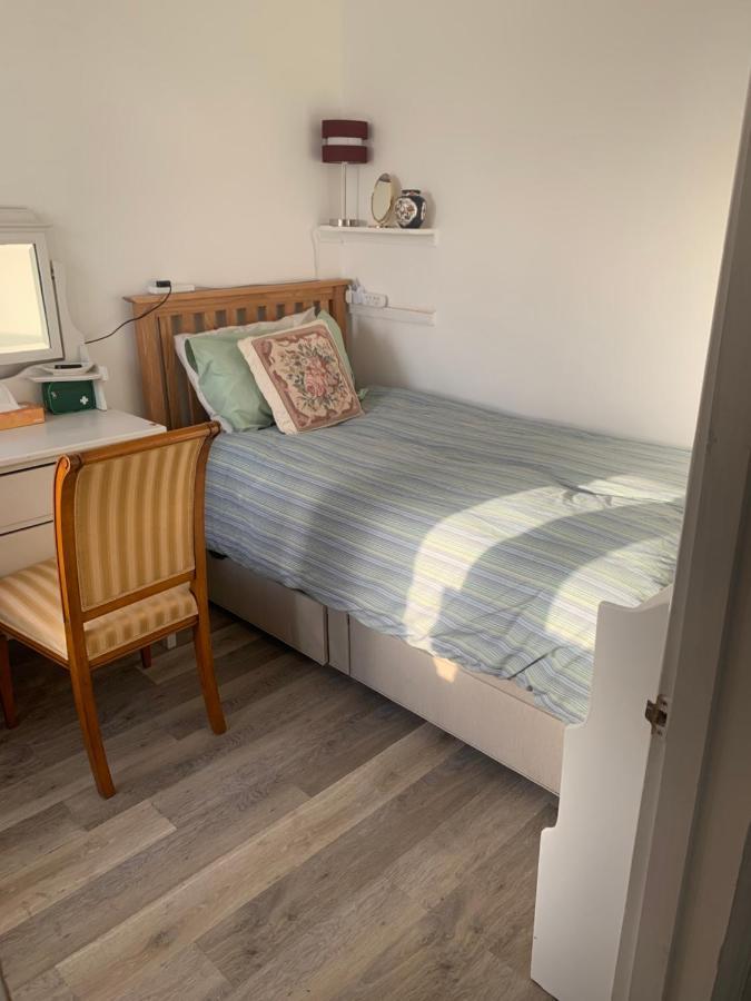 Queens Cottage Salisbury Bagian luar foto