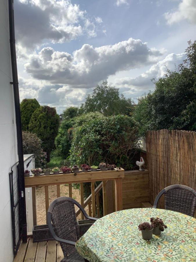 Queens Cottage Salisbury Bagian luar foto