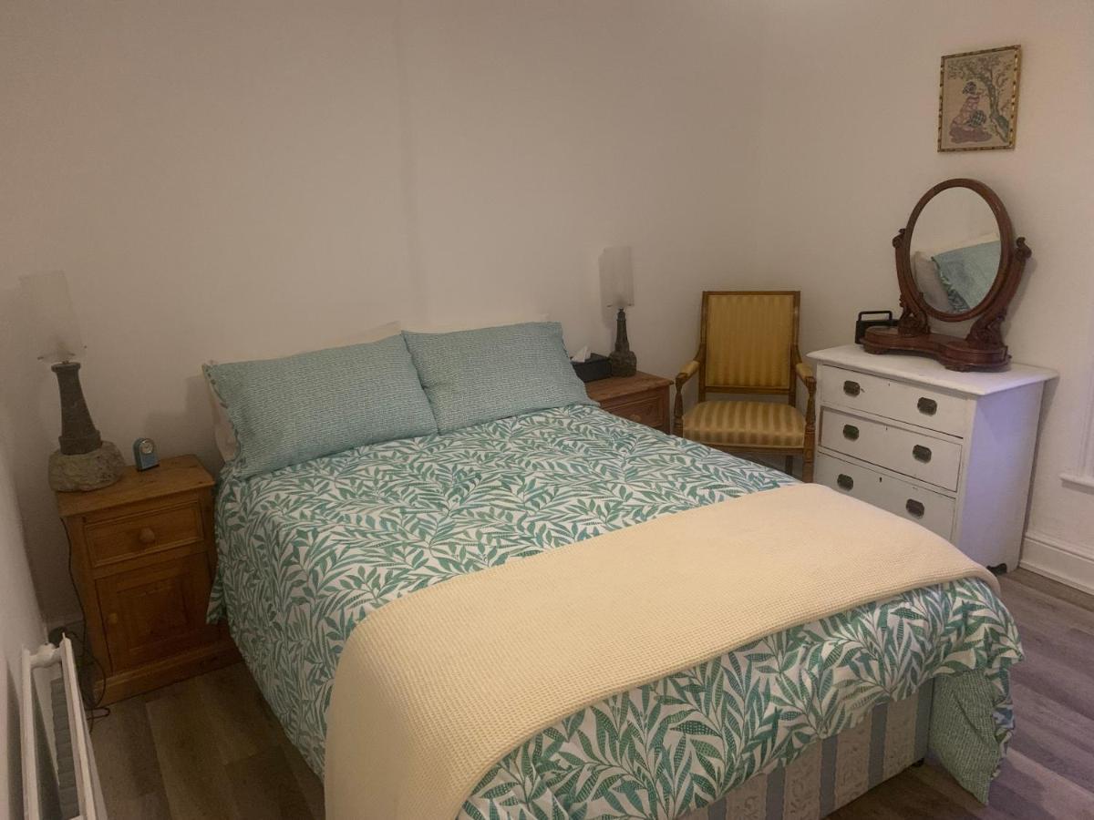 Queens Cottage Salisbury Bagian luar foto